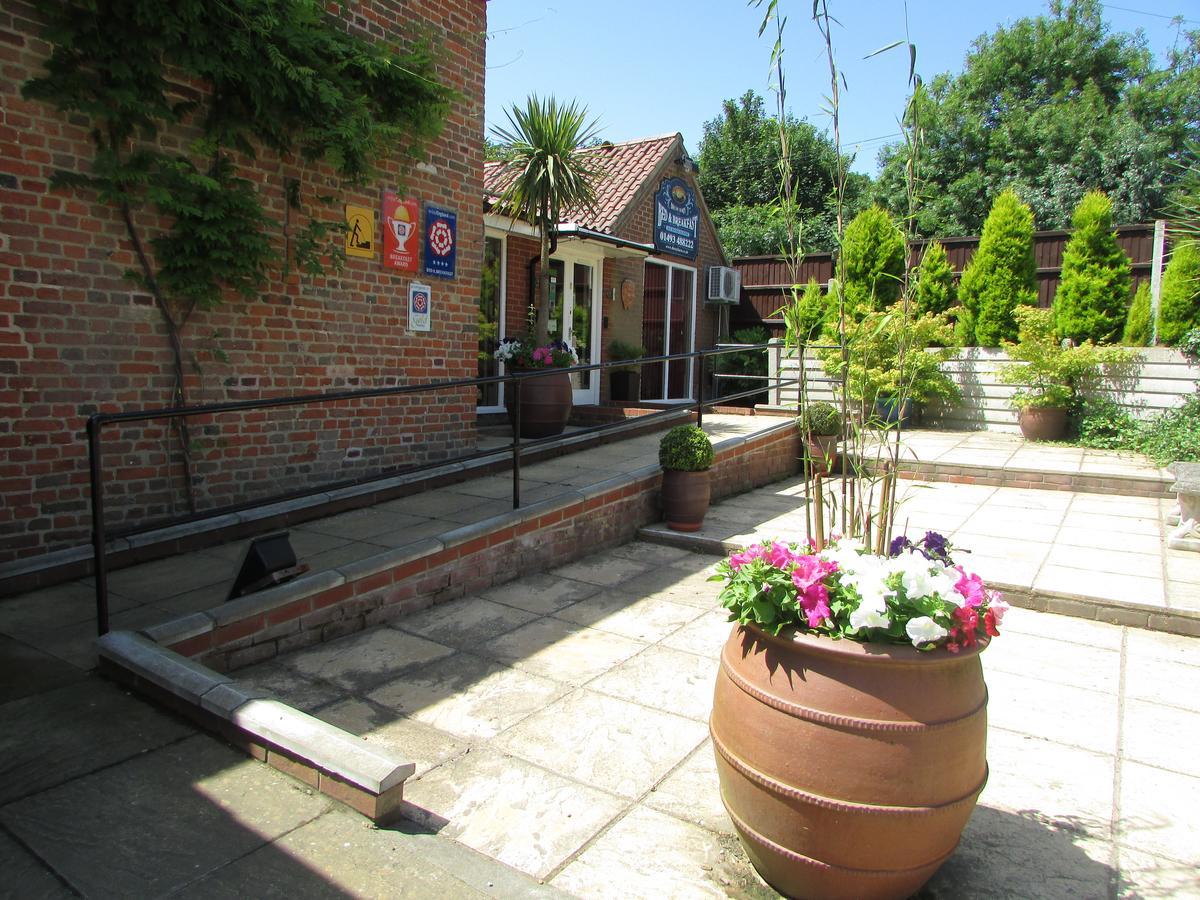 Bed and Breakfast Decoy Barn Fritton Екстер'єр фото