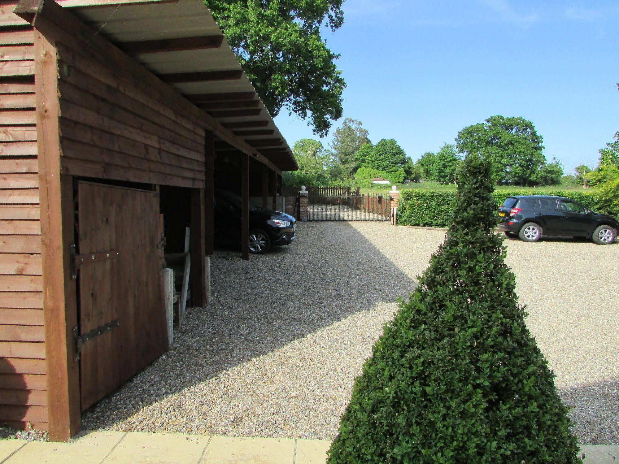 Bed and Breakfast Decoy Barn Fritton Екстер'єр фото