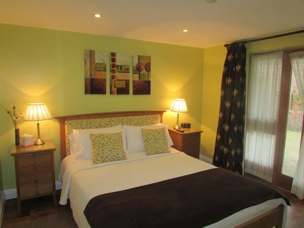 Bed and Breakfast Decoy Barn Fritton Екстер'єр фото